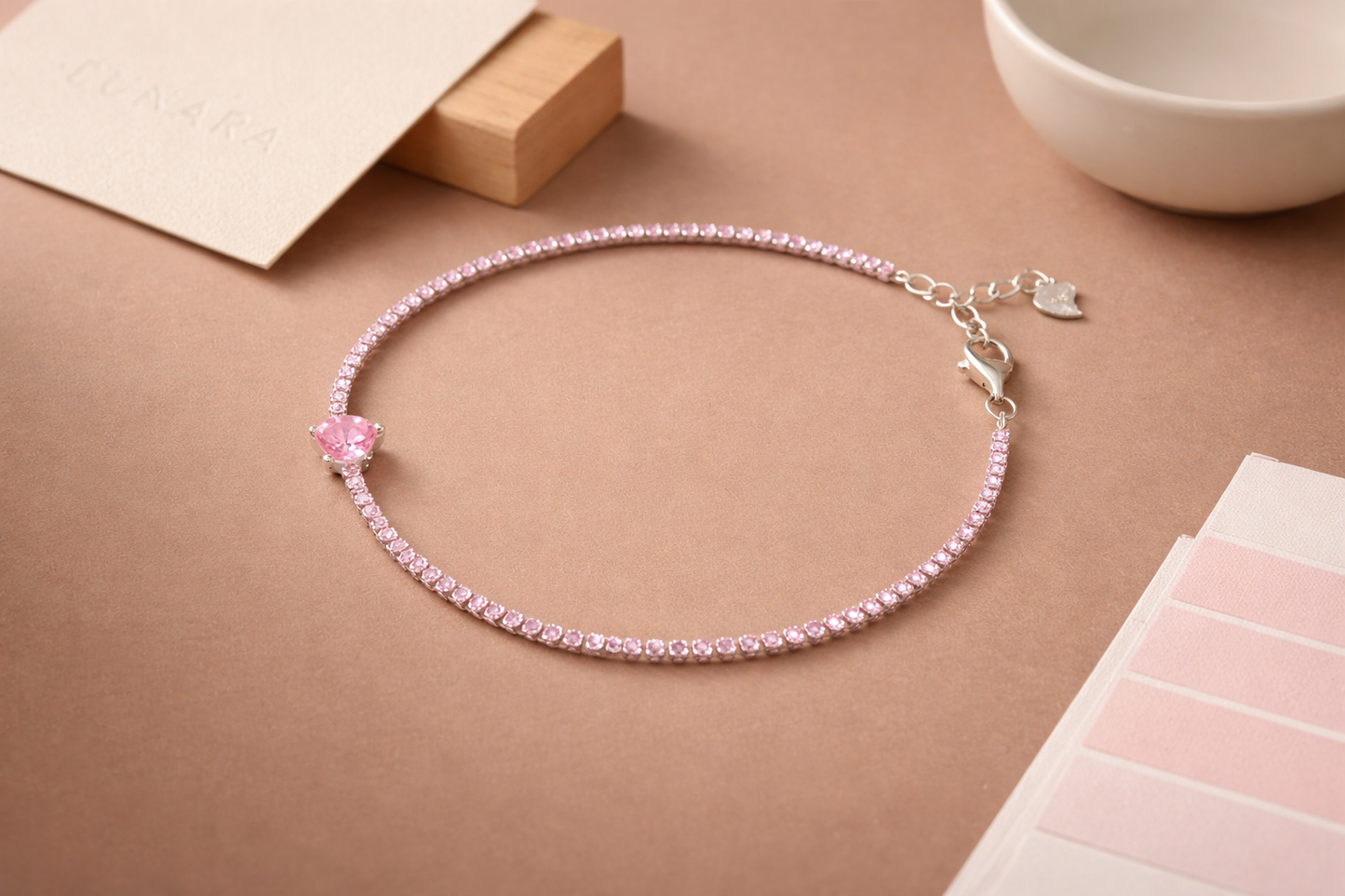 BLUSH HEART BRACLET