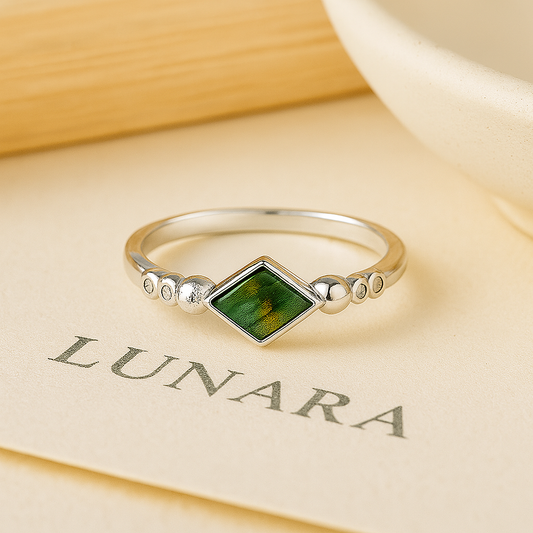 Emeris Ring