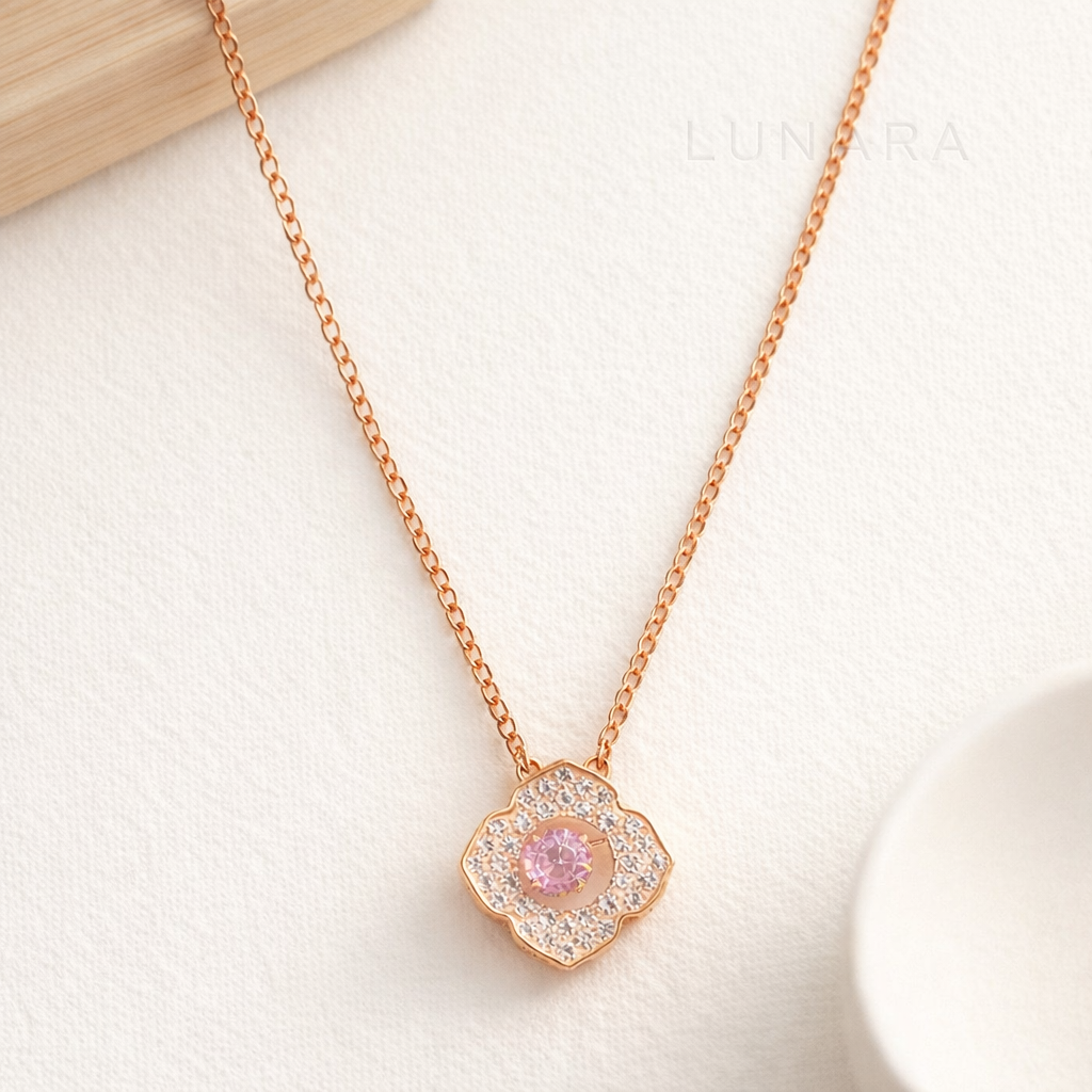 PINK CLOVER NECKLACE