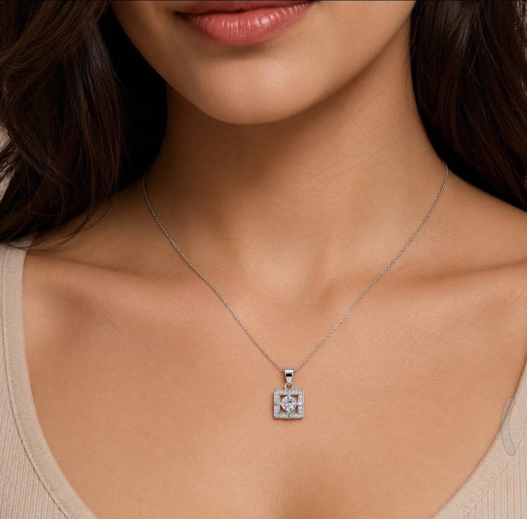 LUCENT GRID NECKLACE