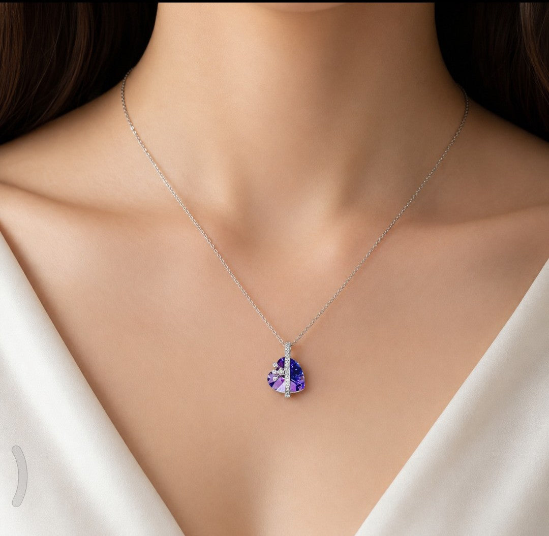 VIORESS NECKLACE