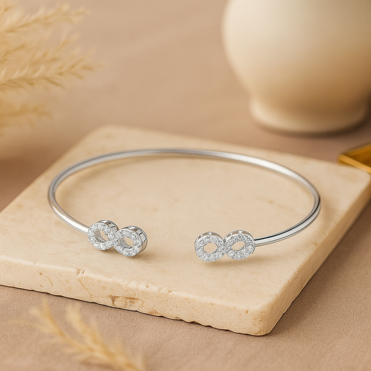 Eternis cuff