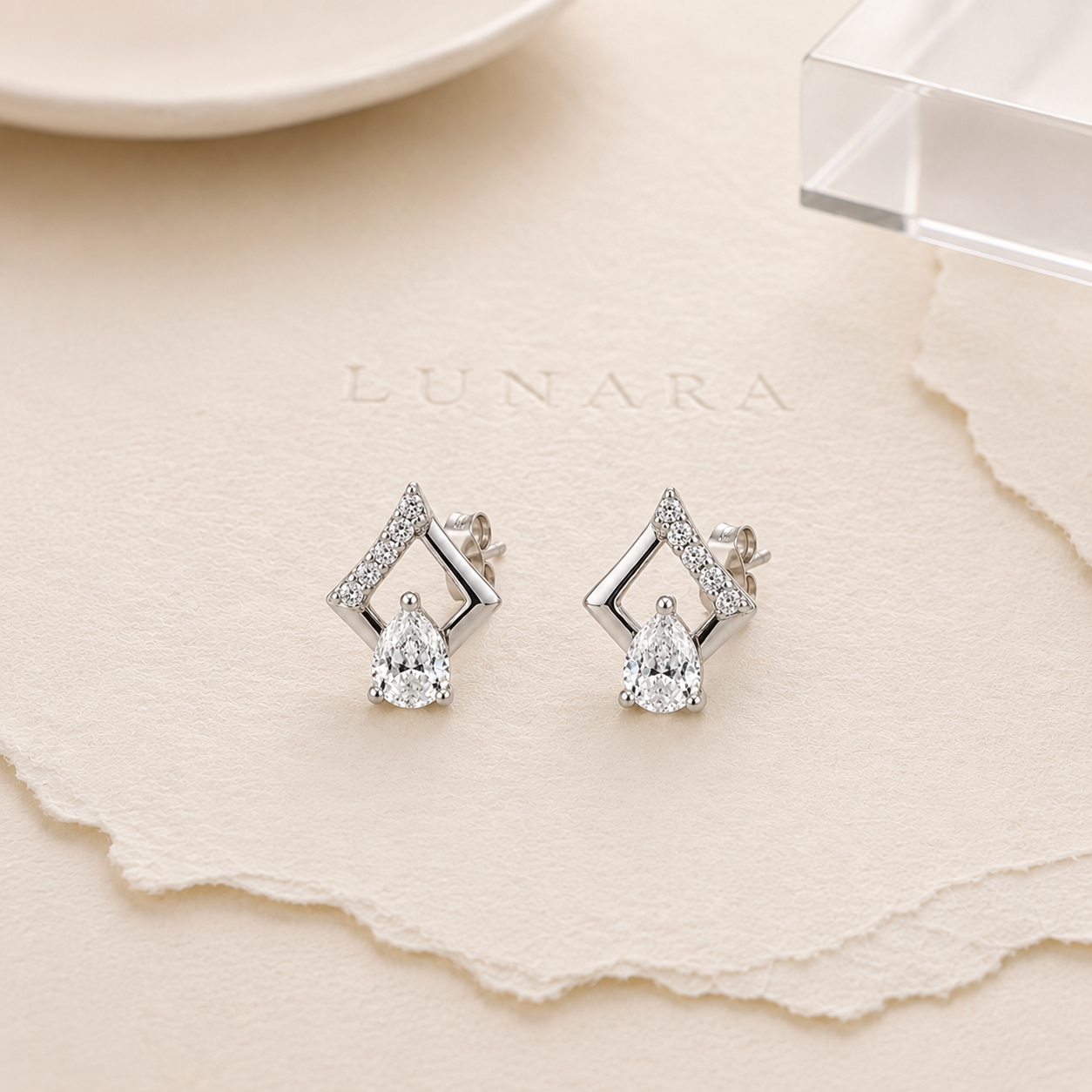 CRYSTAL VEE EARRINGS STUDS
